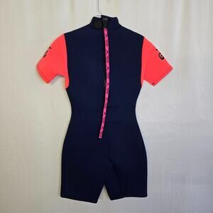 Gul Wet Suits Ladies UK 12 / US 8 Blue Coral Nylon Lined Neoprene Shorts Style